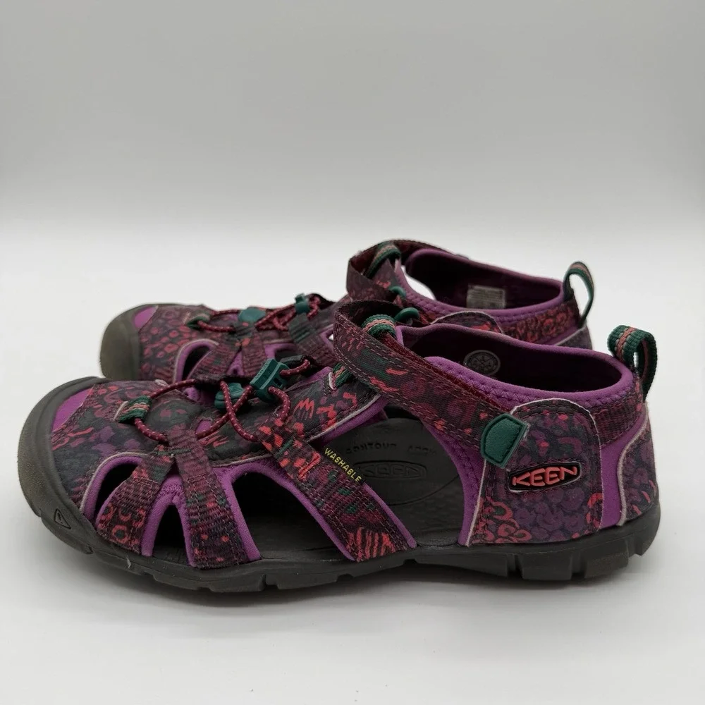 KEEN Girls Seacamp II CNX Waterproof Hiking Sandals Purple & Red Size 5